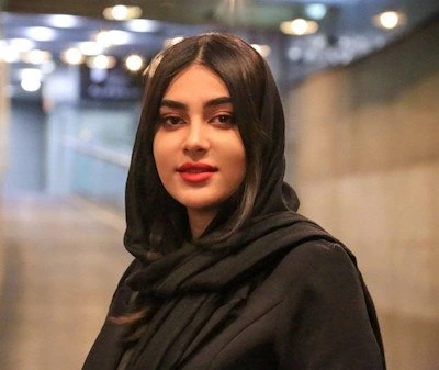 خانم حسینی صفا
