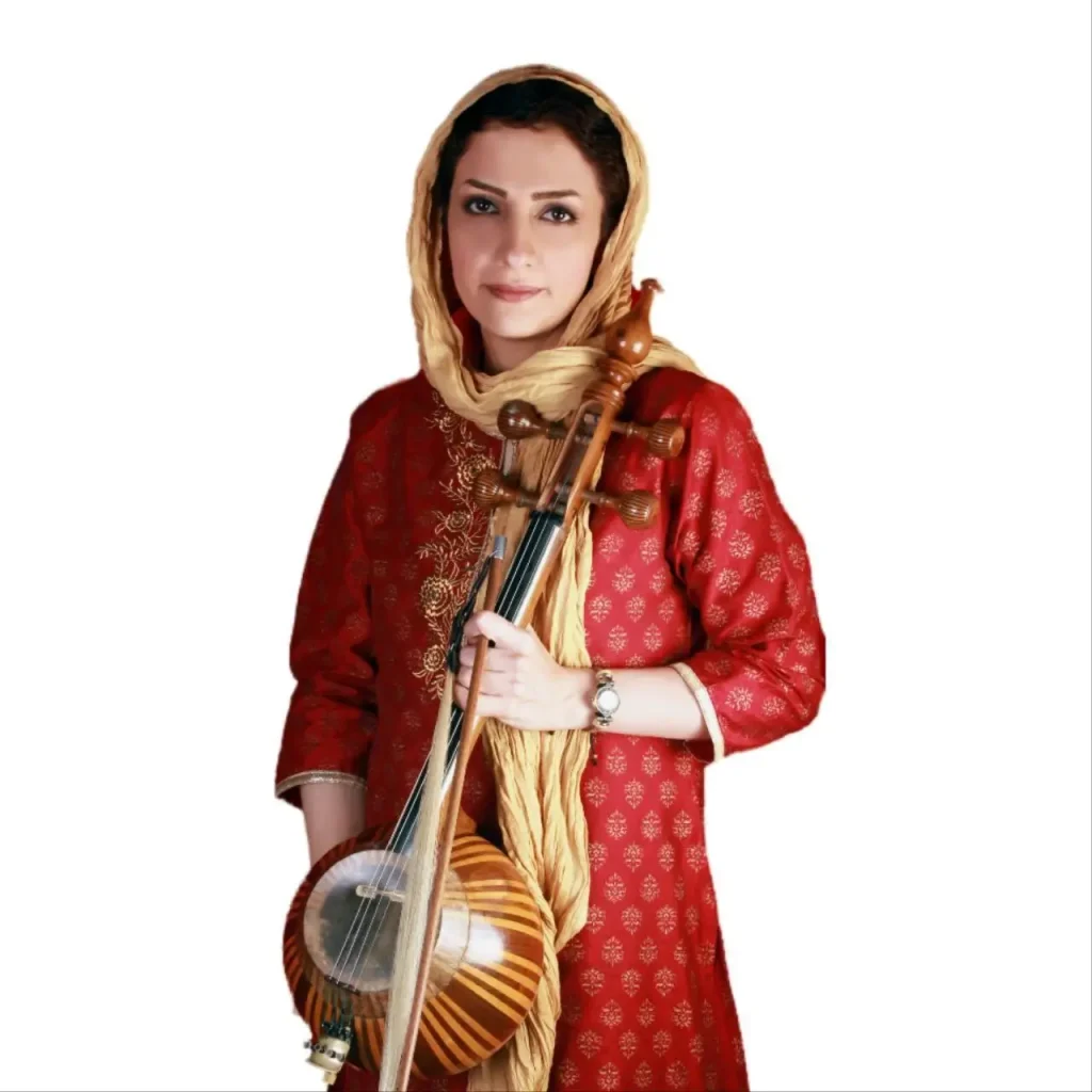 خانم کاظمی زاده